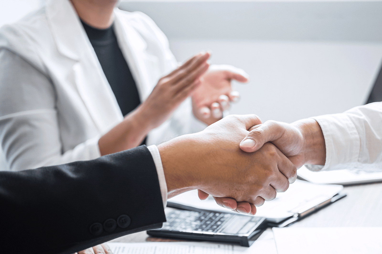 Without Local Directors,Can a Company be Registered ?