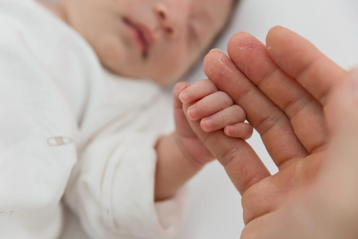 How to Issue a Birth Certificate in Singapore?